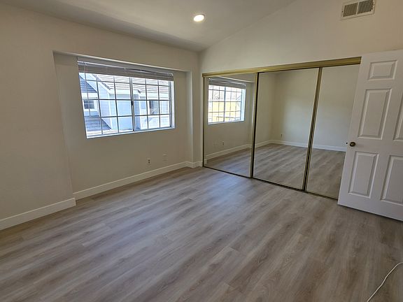 5th image of 2800 Plaza Del Amo Unit 27