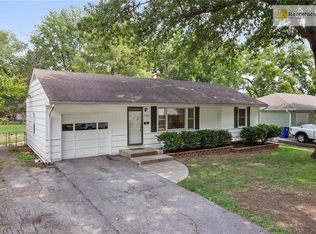 13403 6th St, Grandview, MO 64030