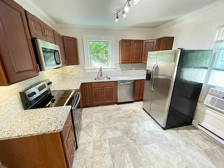 85 Western Ave #2 — Photo 5