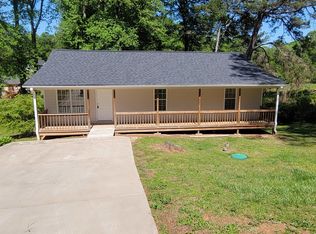 180 Folly St, Winder, GA 30680