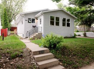 1916 4th St E, Saint Paul, MN 55119