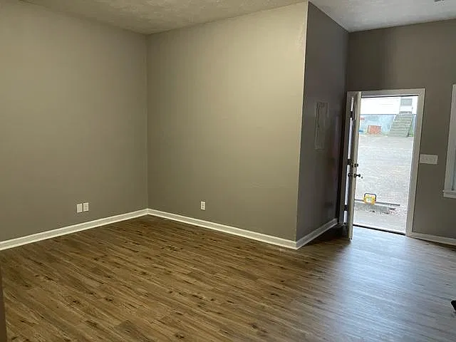 2 bed, 650 sqft, $840 — Photo 3