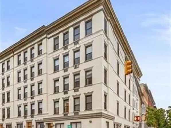 261 12th Street image 1 of 14