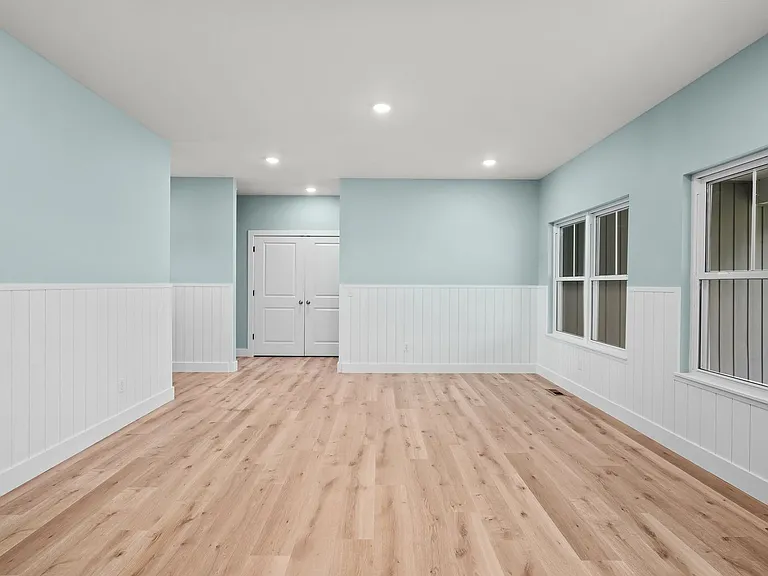 2205 W Mason Pl — Photo 12