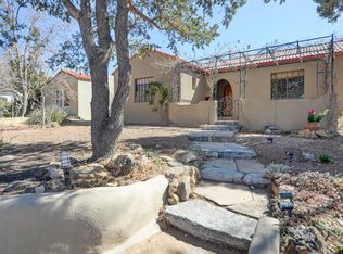 616 Spruce St NE, Albuquerque, NM 87106