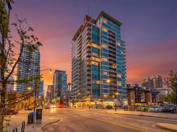 188 S 15th Ave SW #405, Calgary, AB T2R 1S4