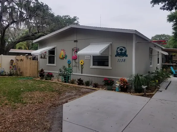 1138 Calvary Rd, Holiday, FL 34691