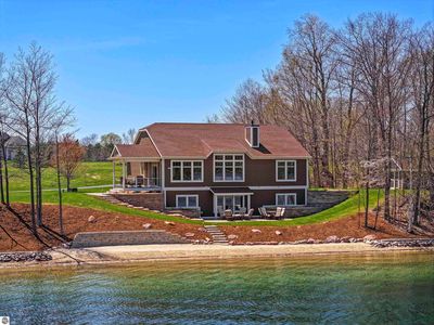 333 S West Silver Lake Rd, Traverse City, MI, 49685