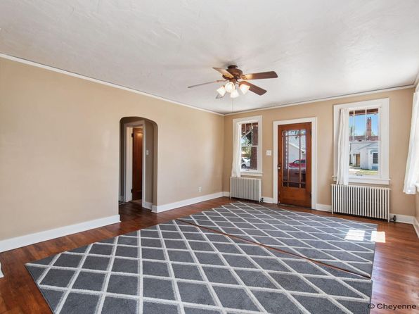 cheyenne-wyoming-299536782 picture