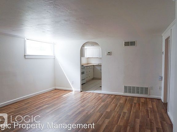 3rd image of 373 E 700 S Unit 371