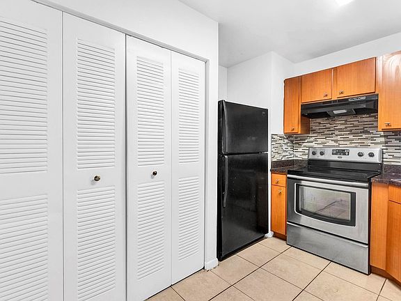 5th image of 3449 NW 44th Street #205
