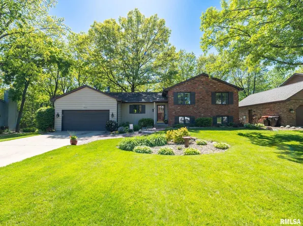 3612 W Chartwell Rd, Peoria, IL 61614