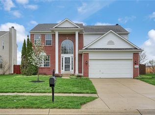16756 Burket Dr, Westfield, IN 46074