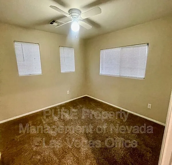 3528 Laguna Veneta Ave — Photo 25