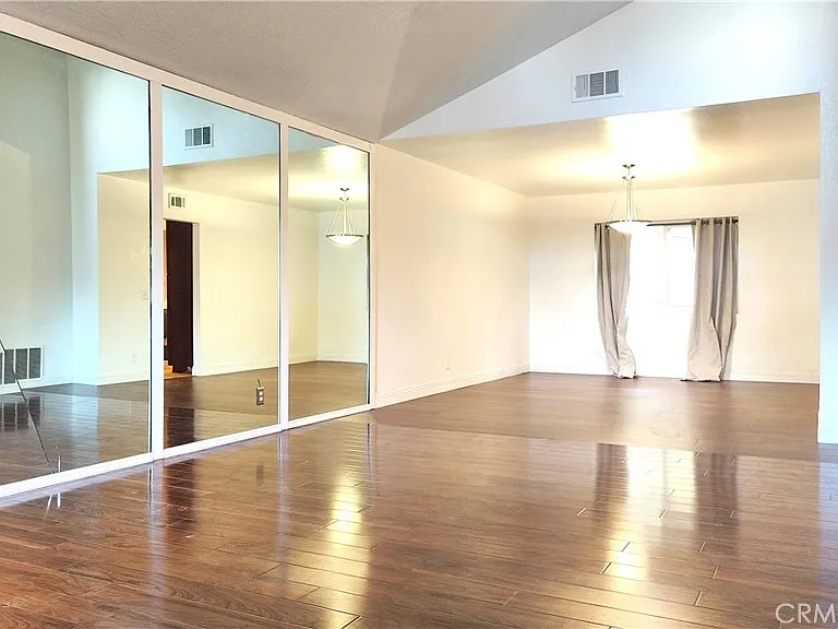 23860 Enriquez Dr — Photo 15