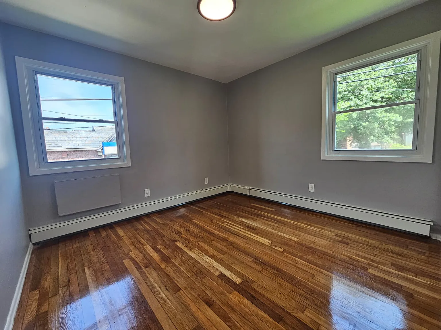 2 bed, 1000 sqft, $2,100 — Photo 4