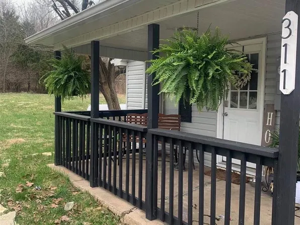 311 Keeth Rd, Crocker, MO 65452