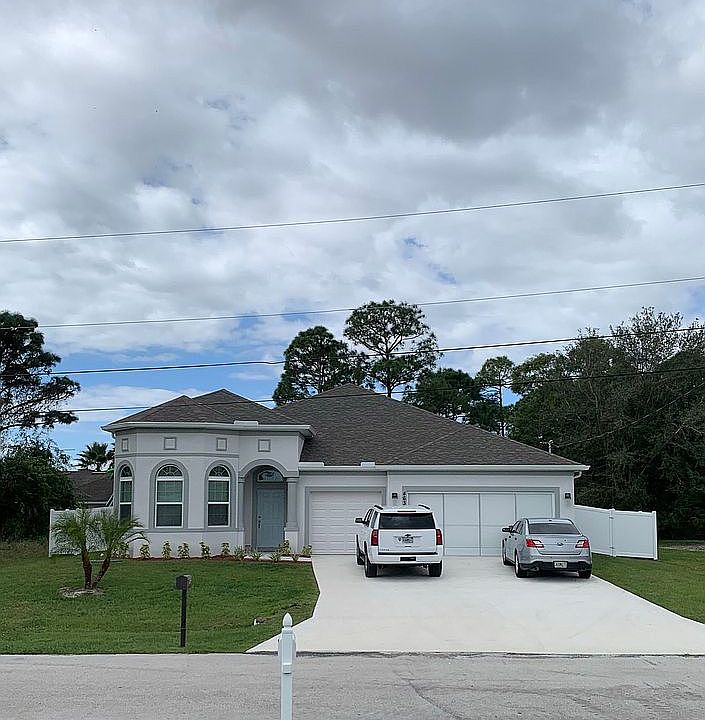 1st image of 4634 SW Dactyl St