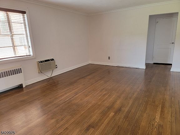 5th image of 21A Troy Dr