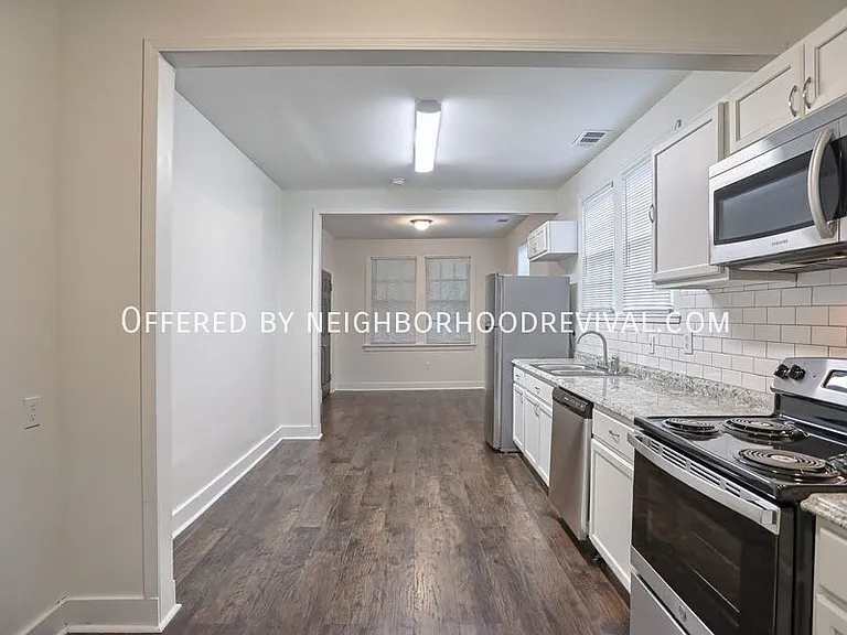 808 Ellsworth St — Photo 22