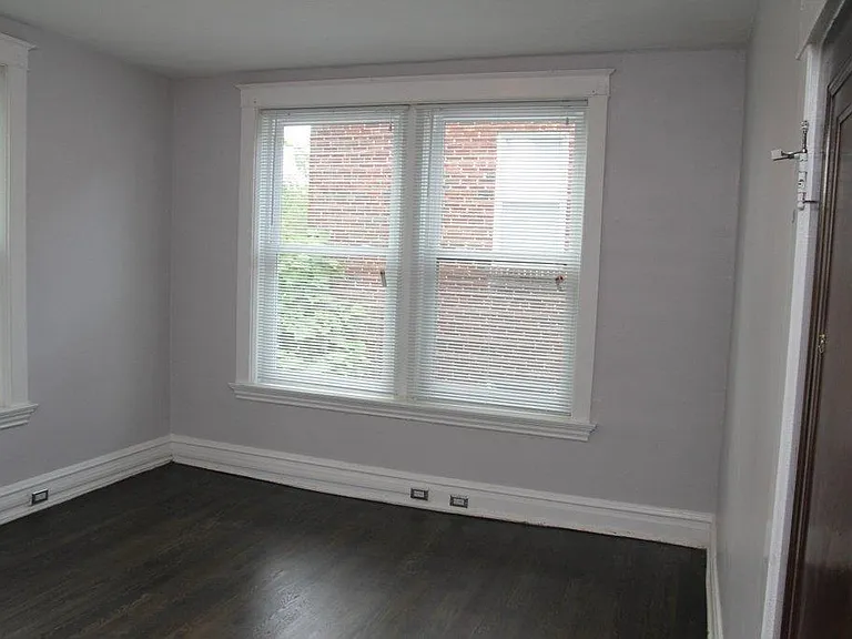 7036 Forsyth Blvd #1W — Photo 9
