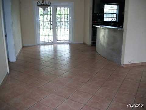 3rd image of 4261 NW 171st St