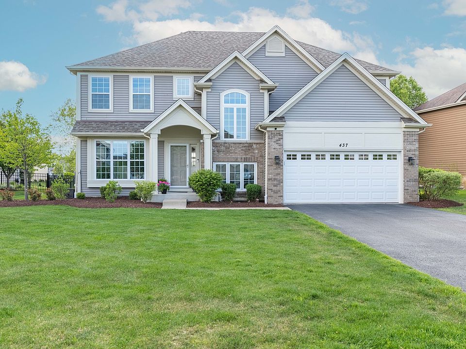 1st image of 437 N Sycamore Ln