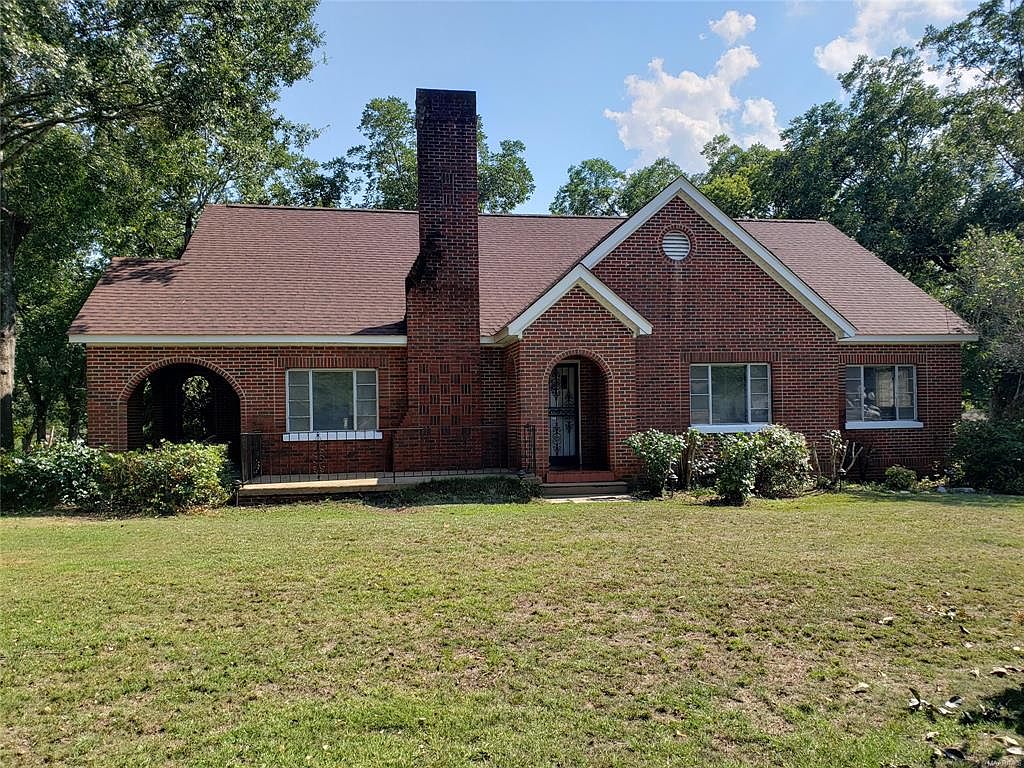 150 Main St, Eclectic, AL 36024 | Zillow