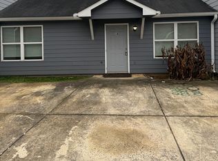 18 Dean Manor Dr, Cartersville, GA 30120