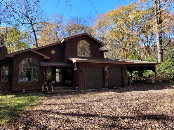 73 Driftwood Dr, Albrightsville, PA 18210