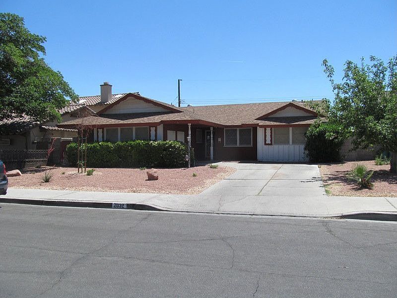 1st image of 2032 Wengert Ave