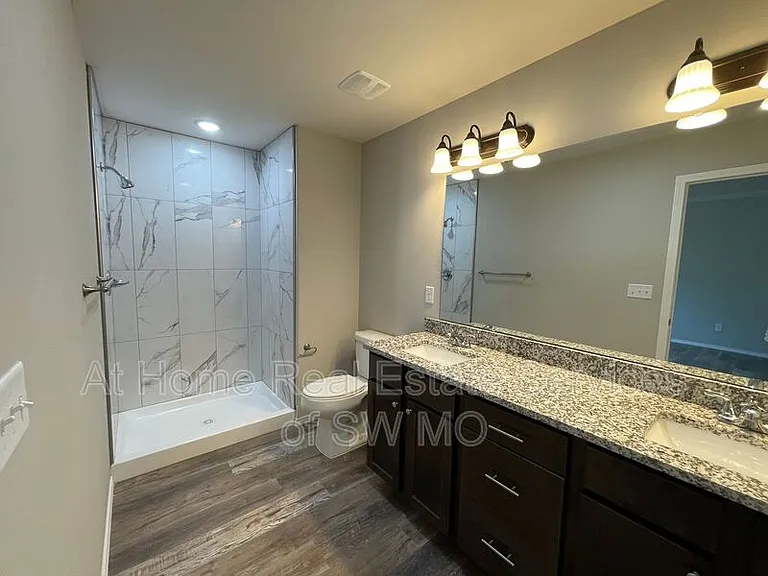 3897 W Linwood St — Photo 12