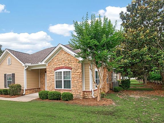3rd image of 306 Hidden Creek Cir Unit 2