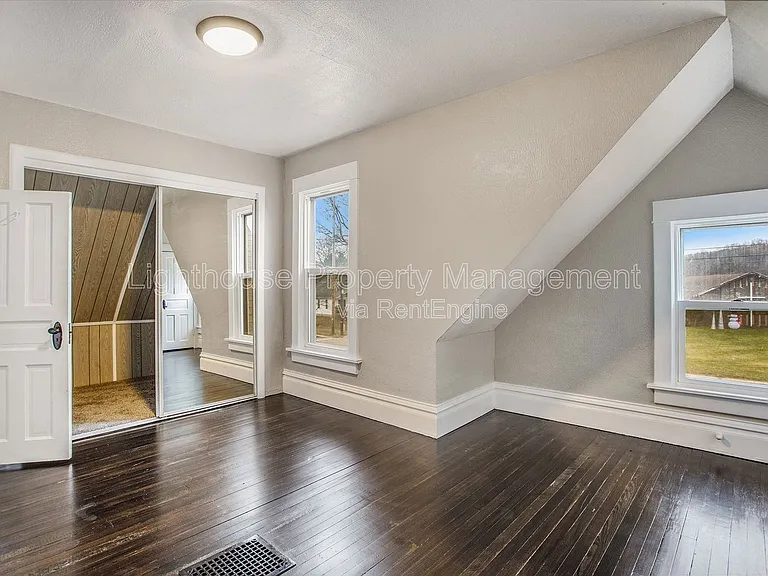 3441 Michigan Ave W — Photo 11