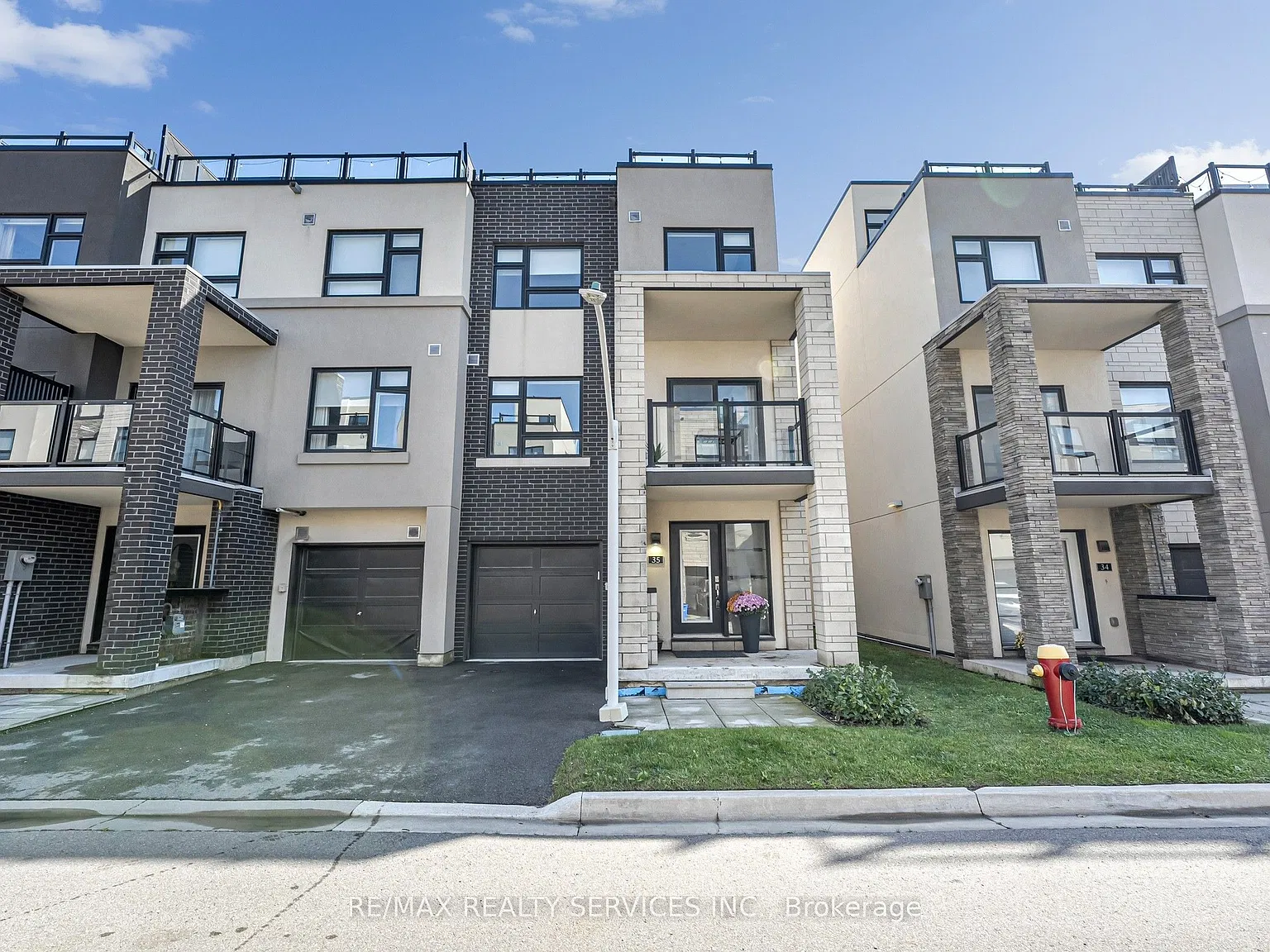1121 Cooke Blvd — Photo 1