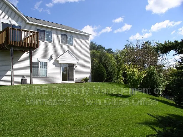 1201 Timber Way — Photo 9