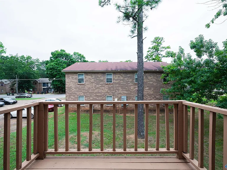 351 Gillespie Rd — Photo 11