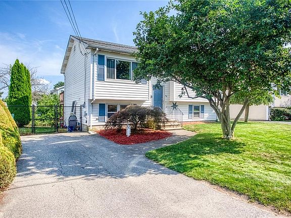 2nd image of 30 Jackson Ave