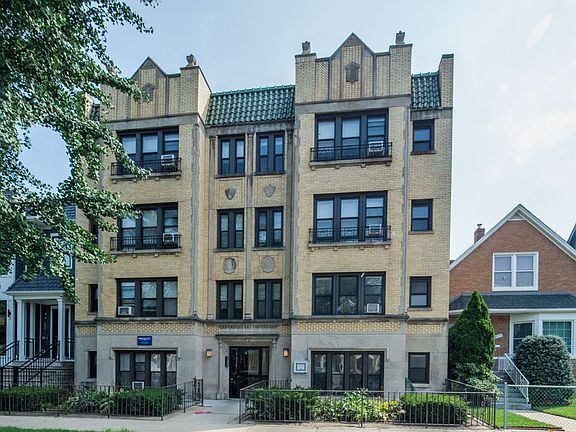 4th image of 4737 N Hermitage Ave APT 406