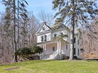 223 Joes Hill Rd, Danbury, CT 06811