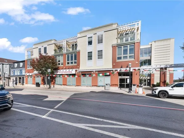 333 Atwells Ave Unit 206, Providence, RI 02903
