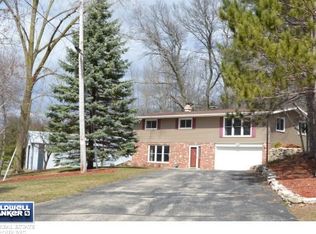 2288 J Edward Ct, Green Bay, WI 54313