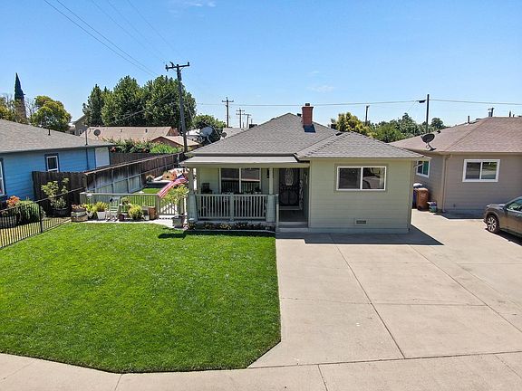 2nd image of 12 3rd Avenue