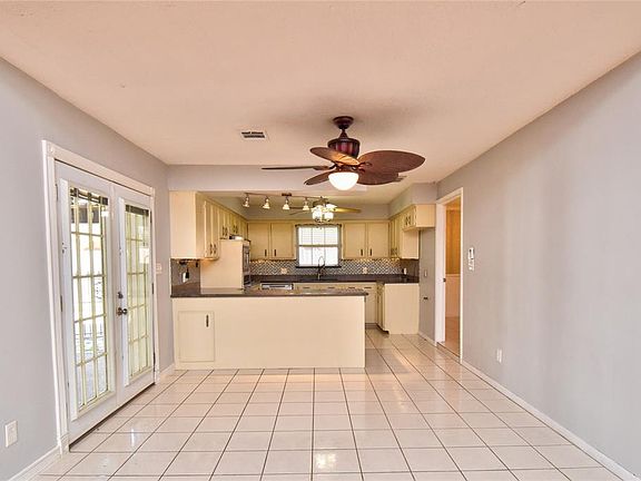 4th image of 16415 Glenshannon Dr