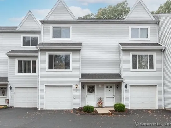 69 Northwest Drive APT 49, Plainville, CT 06062