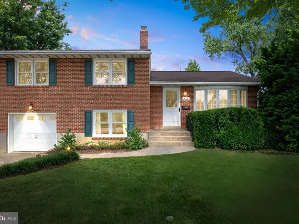 210 Rothwell Dr, Lutherville Timonium, MD 21093