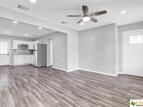 5th image of 1611 Gorman St