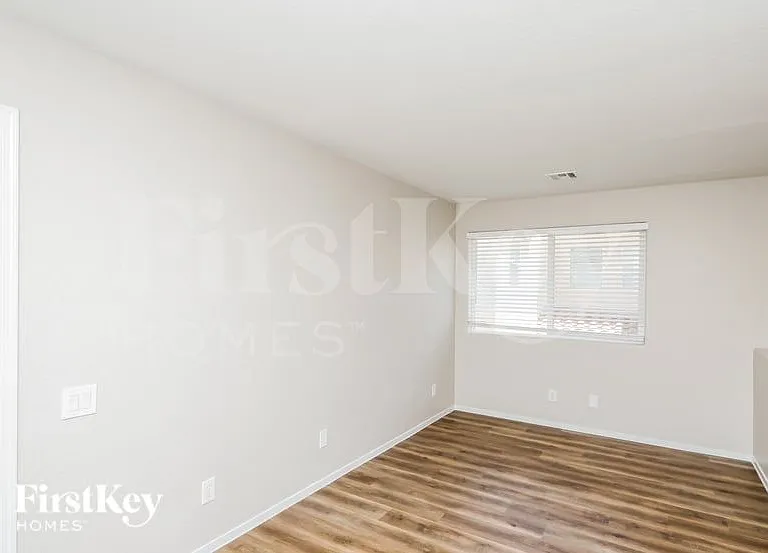 2842 Dalsetter Dr — Photo 7