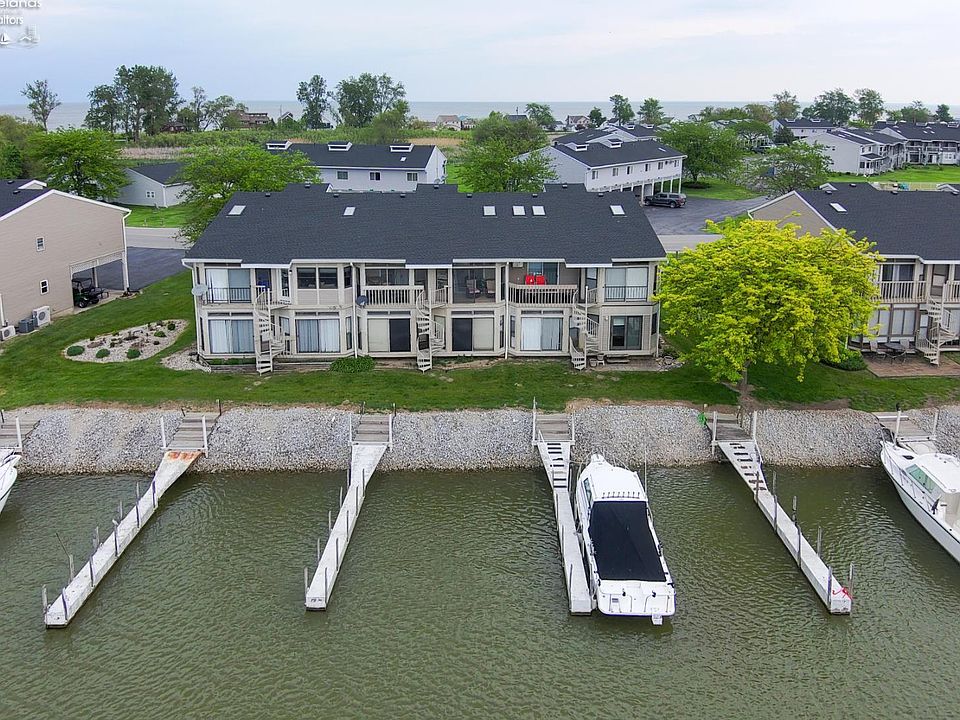 6484 N Harris Harbor Dr, Oak Harbor, OH 43449 | MLS #20261845 | Zillow