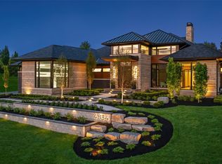 4683 Pinnacle Blvd, Rochester, MI 48306